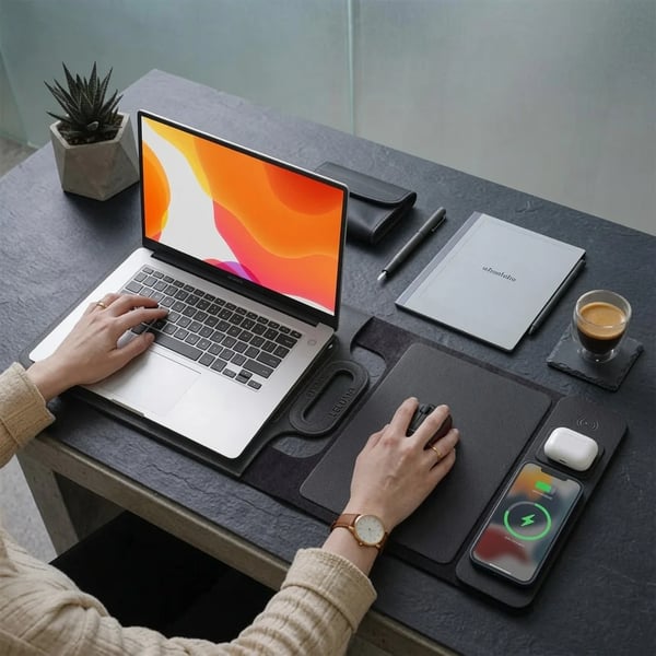 🔥New Premium Wireless Charging Laptop Bag